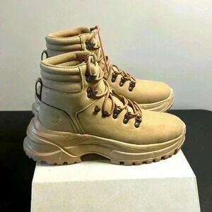 Nautica Bellarae Casual Boots in Tan, Women’s US size 11